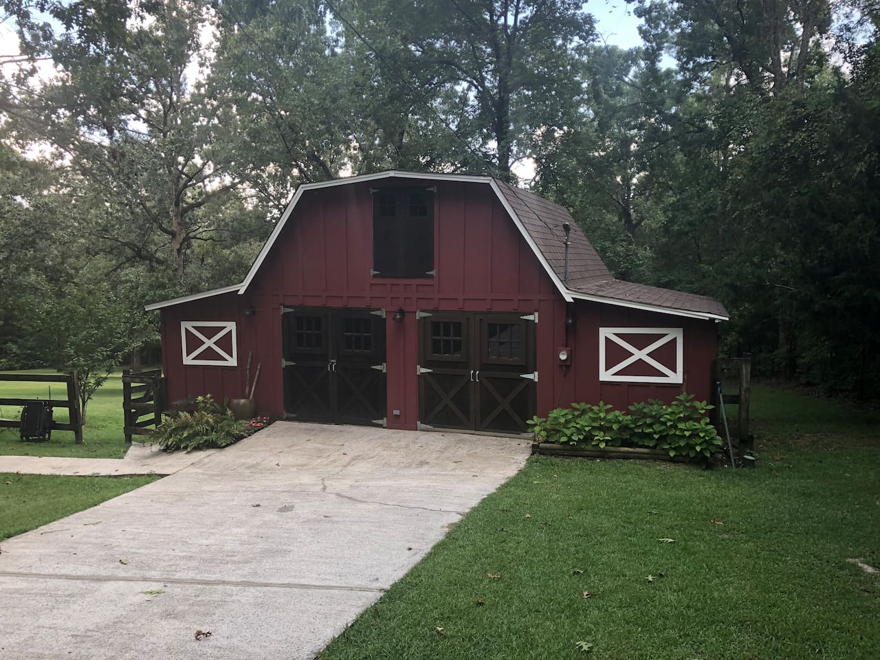 coolest airbnb in alabama